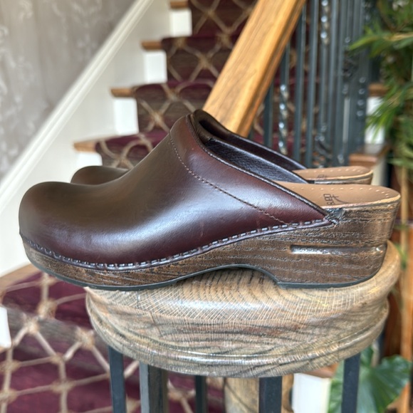 Dansko Rich Brown Leather Mules - Picture 15 of 16